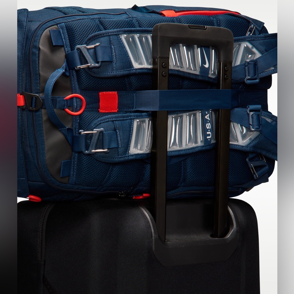 New Nike Team USA EasyOn Backpack (31L) - Picture 7 of 9